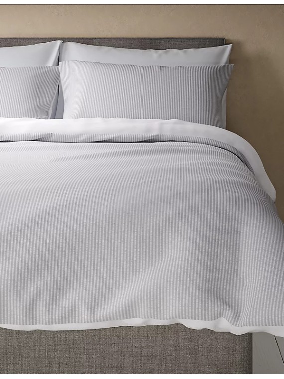 Egyptian Cotton 230 Thread Count Extra Deep Fitted Sheet