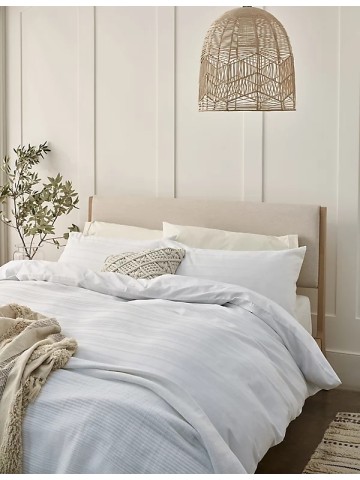 Cotton Rich Geometric Bedding Set