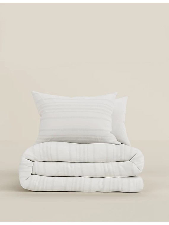 Cotton Rich Geometric Bedding Set