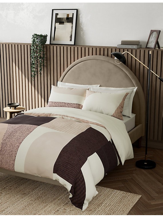 Pure Cotton Abstract Bedding Set