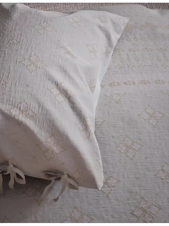 Jaipur Bandhani Jacquard Bedding Set