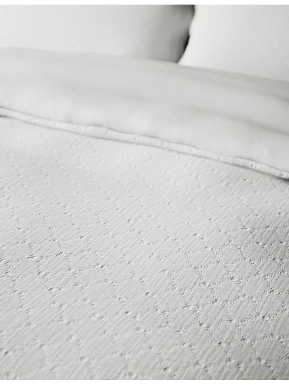 Pure Cotton Trellis Matelassé Bedding Set