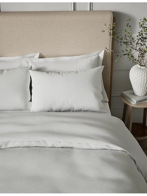 Pure Cotton Geometric Jacquard Bedding Set