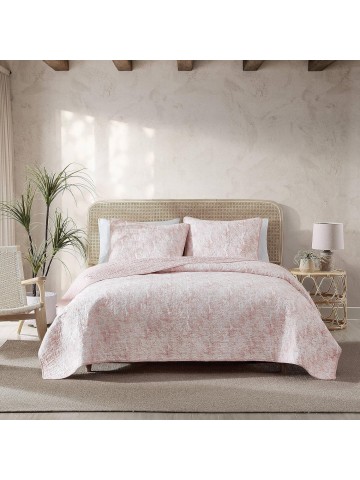 Queen Quilt Set, Reversible Cotton Bedroom Decor with Matching Shams, Tropical Bedding with Textured Reverse (Distressed Water Leaves Coral, Queen)